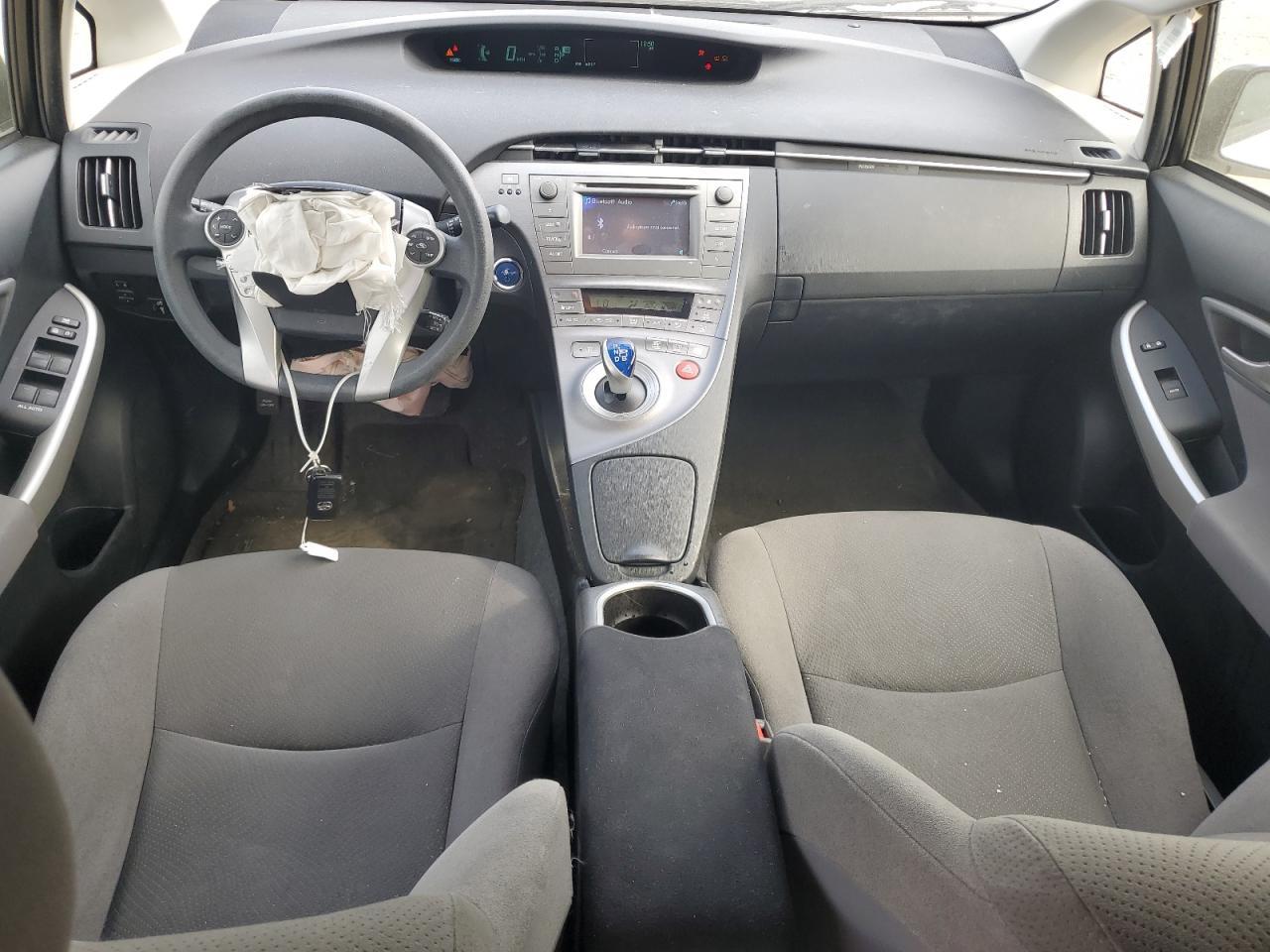 2014 TOYOTA PRIUS