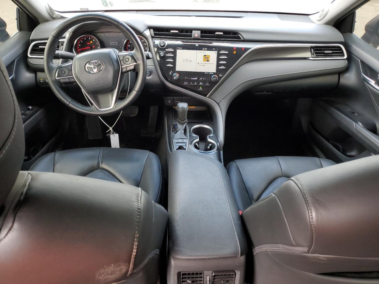 2018 TOYOTA CAMRY