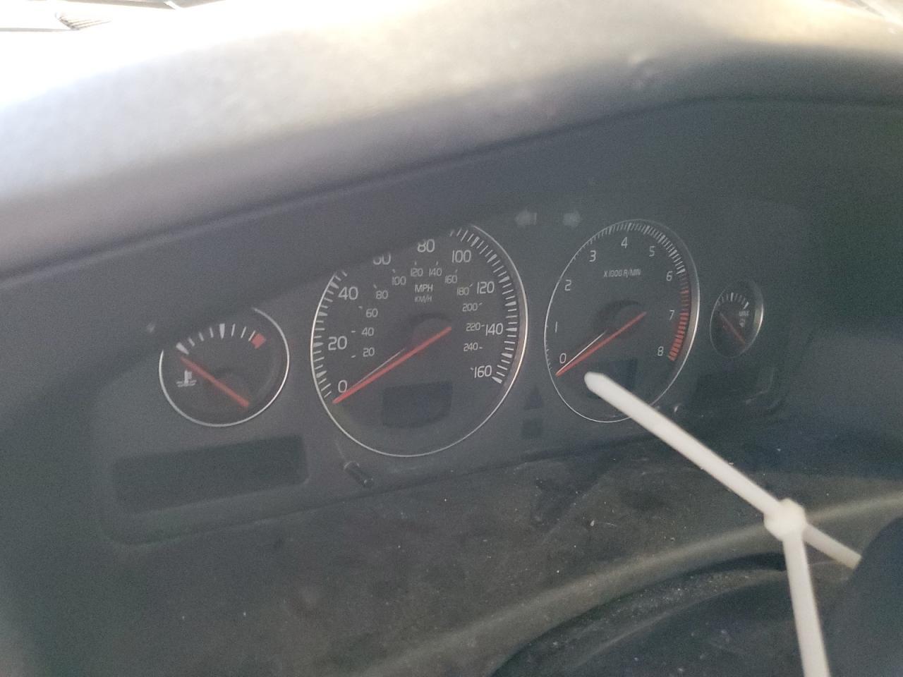 2006 VOLVO V70