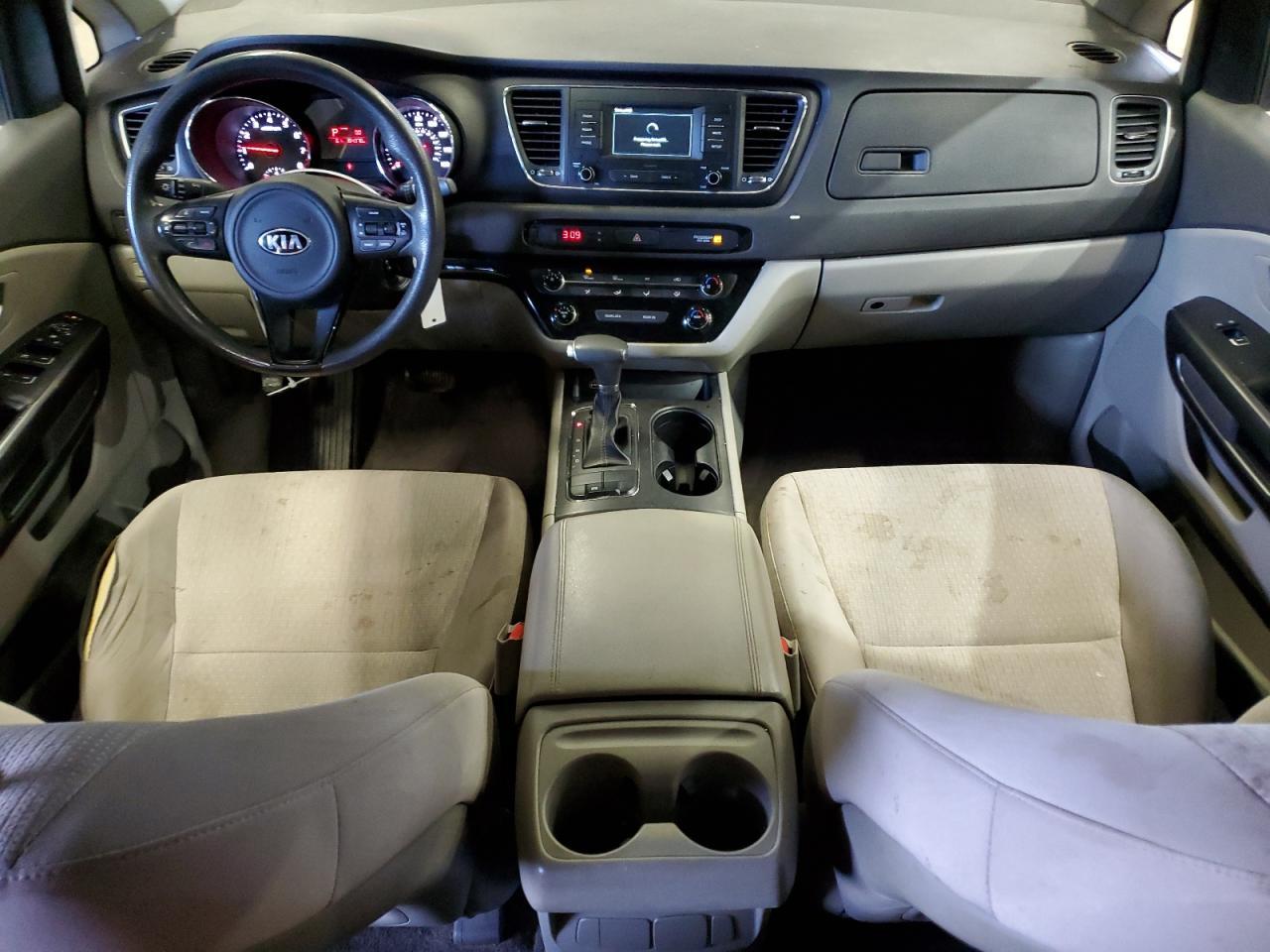 2017 KIA SEDONA