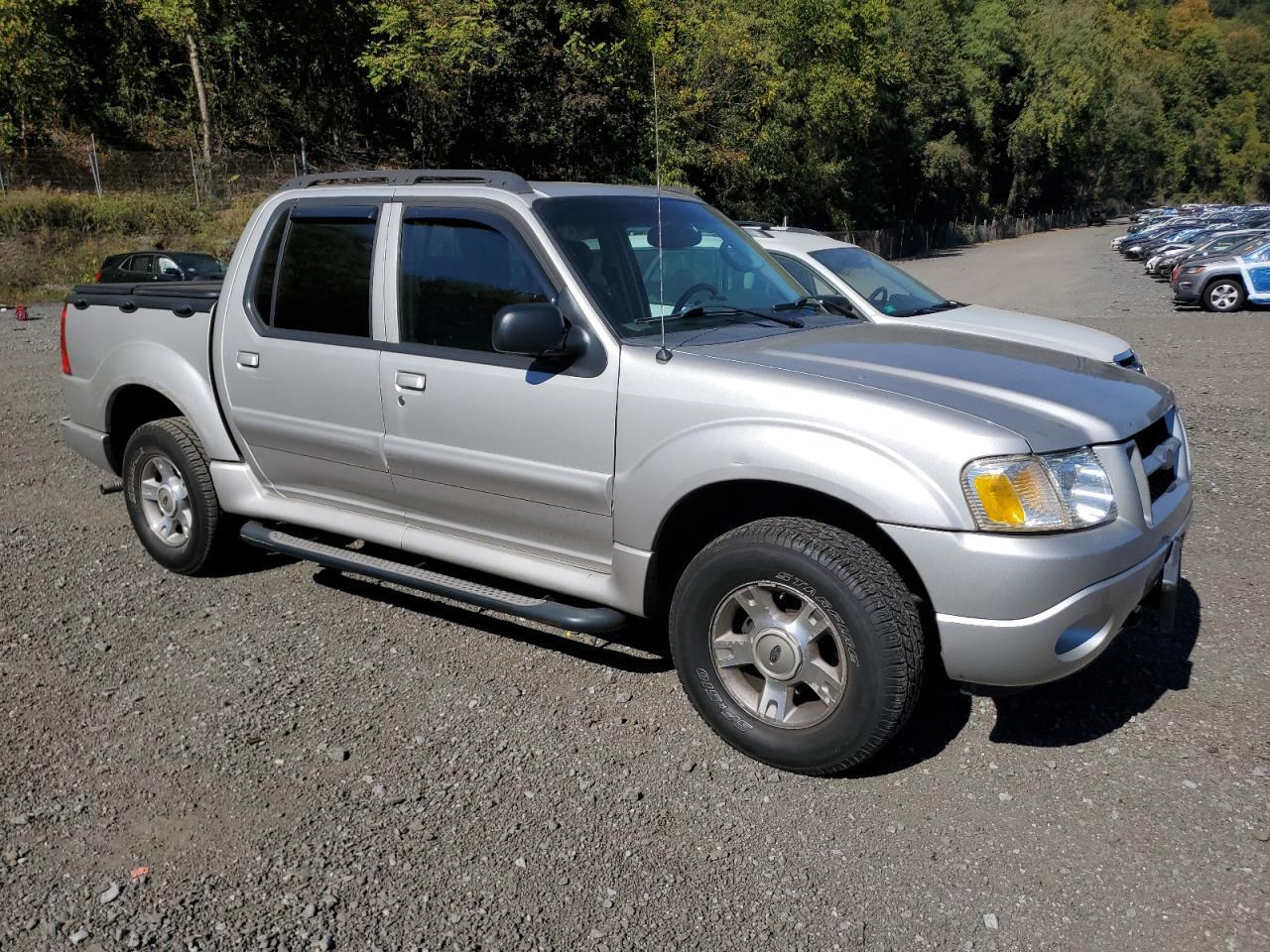2004 FORD Explorer Sport Trac