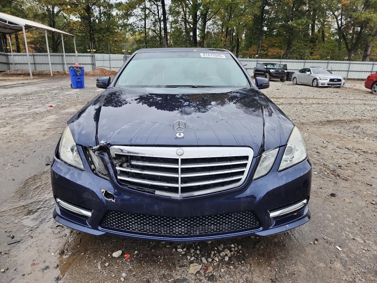 2012 MERCEDES-BENZ E-Class