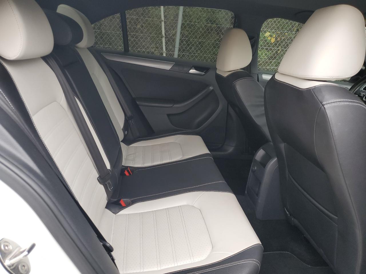 2016 VOLKSWAGEN JETTA