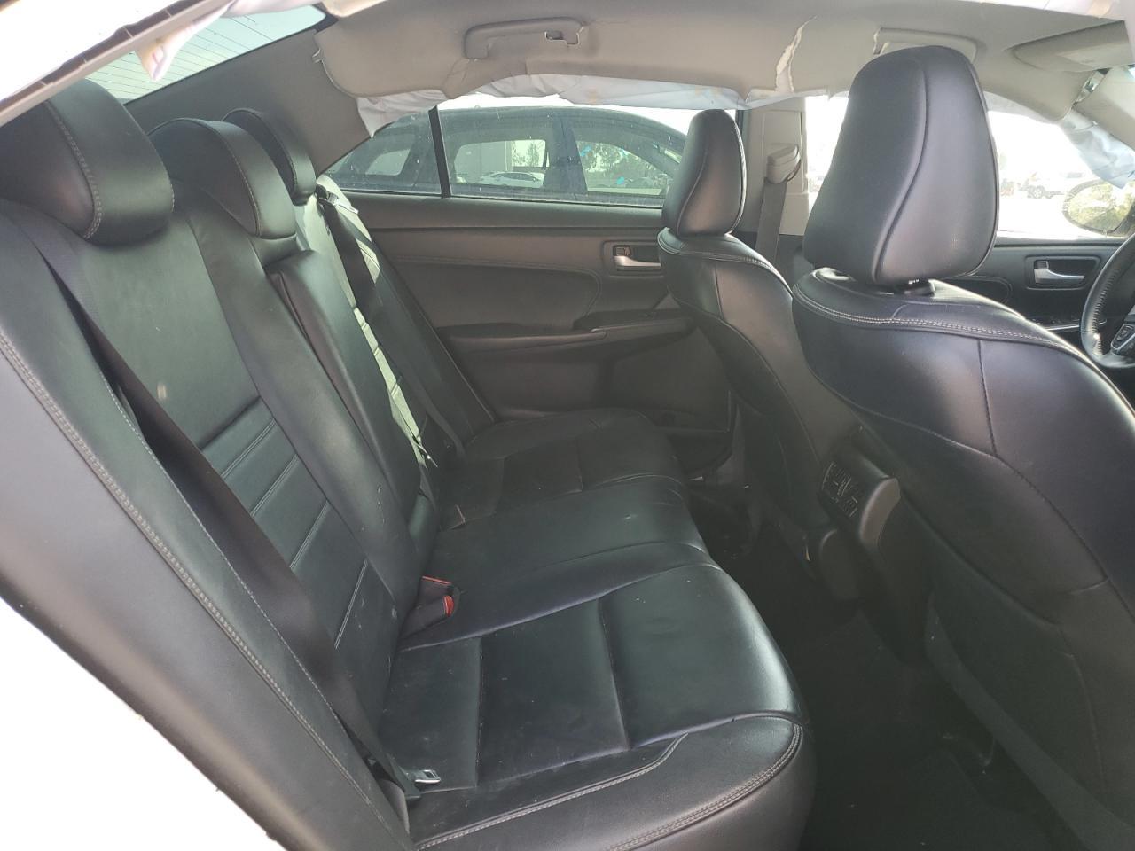 2015 TOYOTA CAMRY