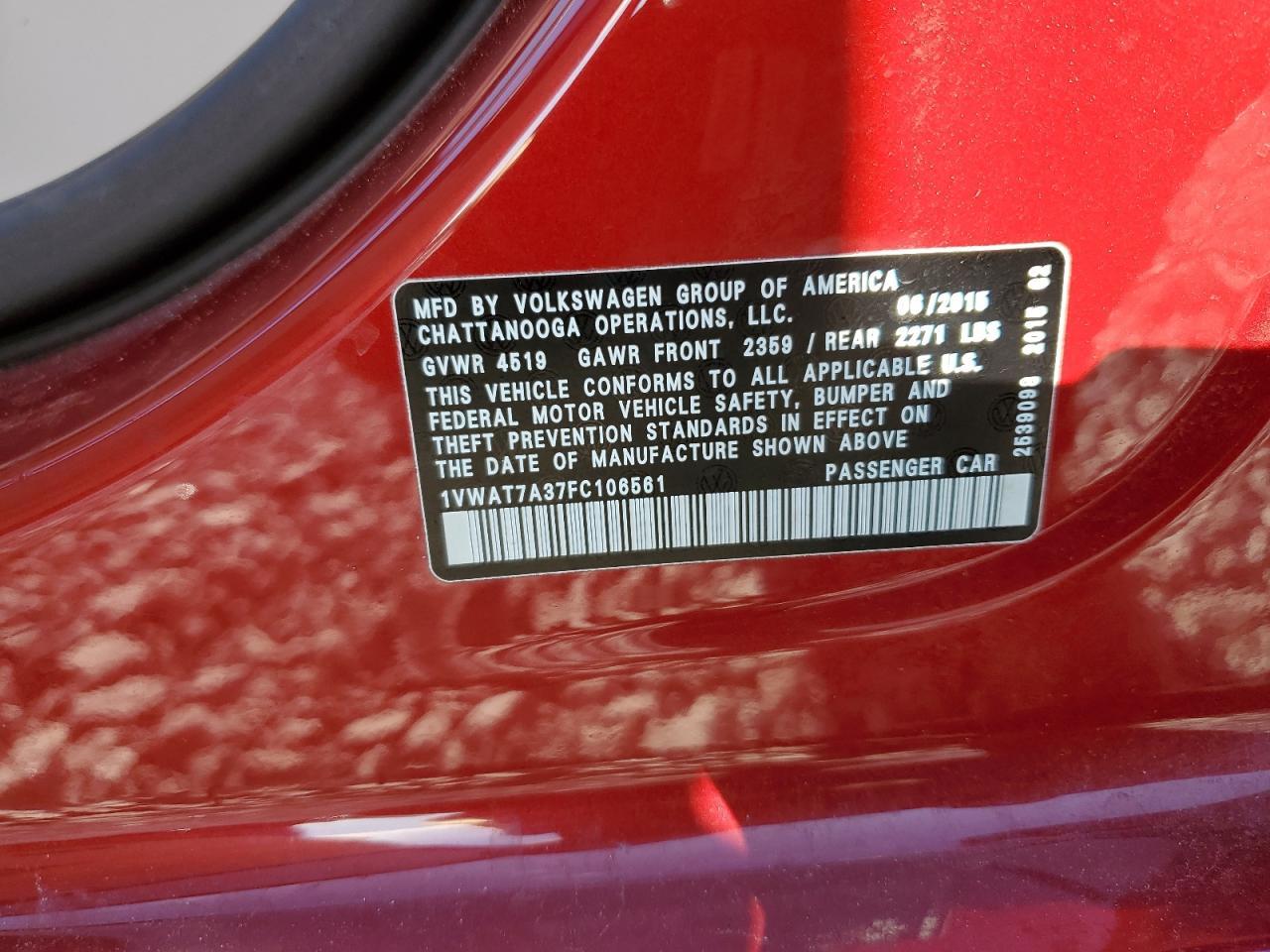 2015 VOLKSWAGEN Passat