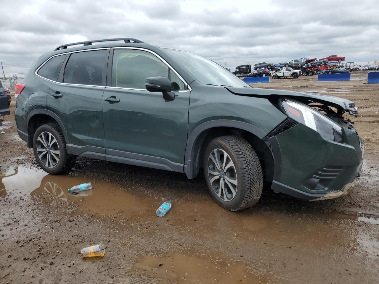 2022 SUBARU FORESTER