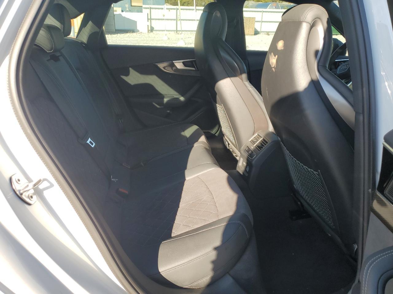 2023 AUDI S4