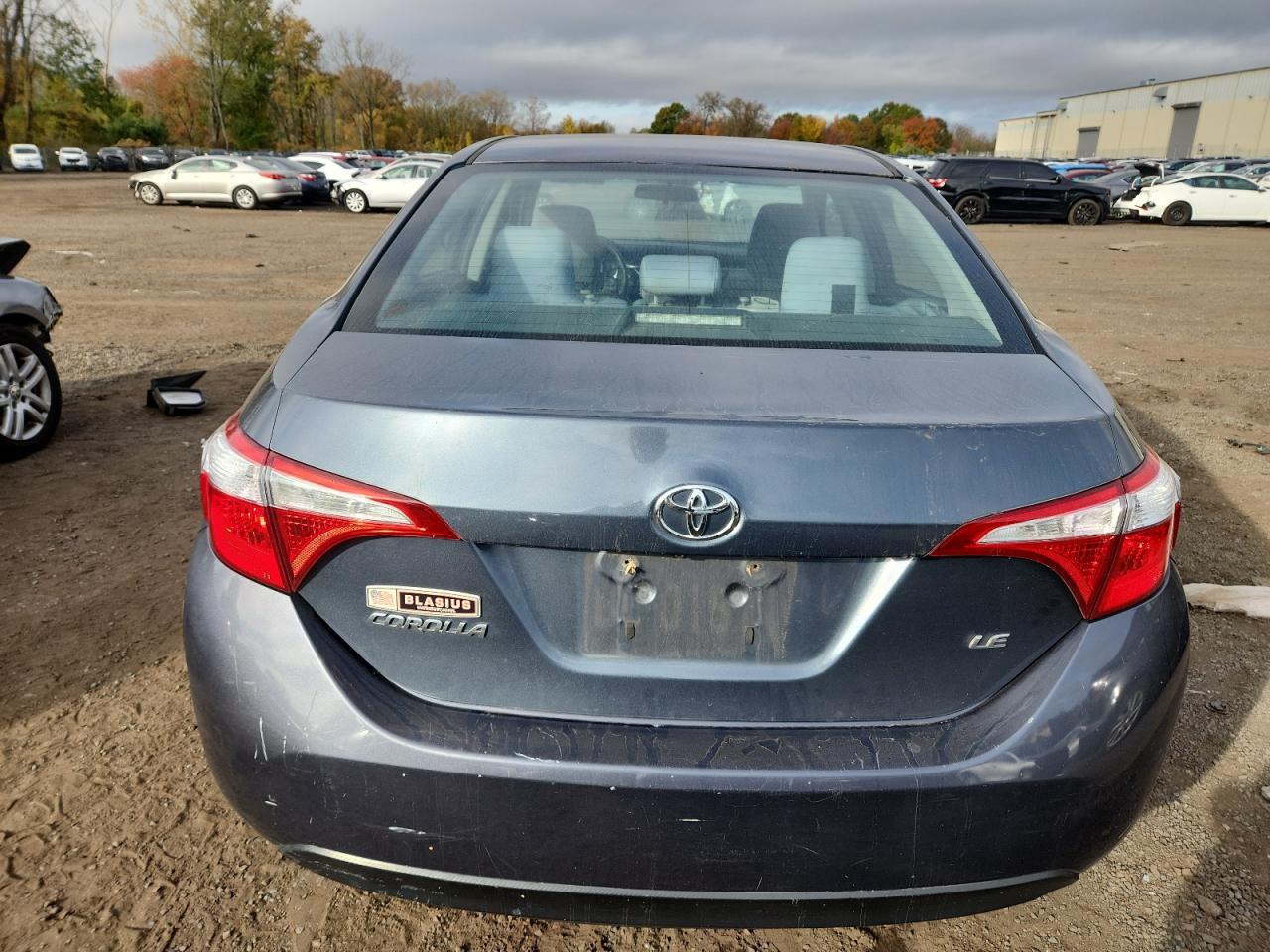 2015 TOYOTA COROLLA