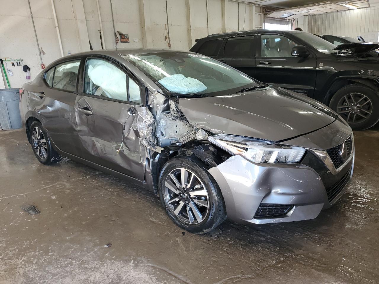 2021 NISSAN VERSA