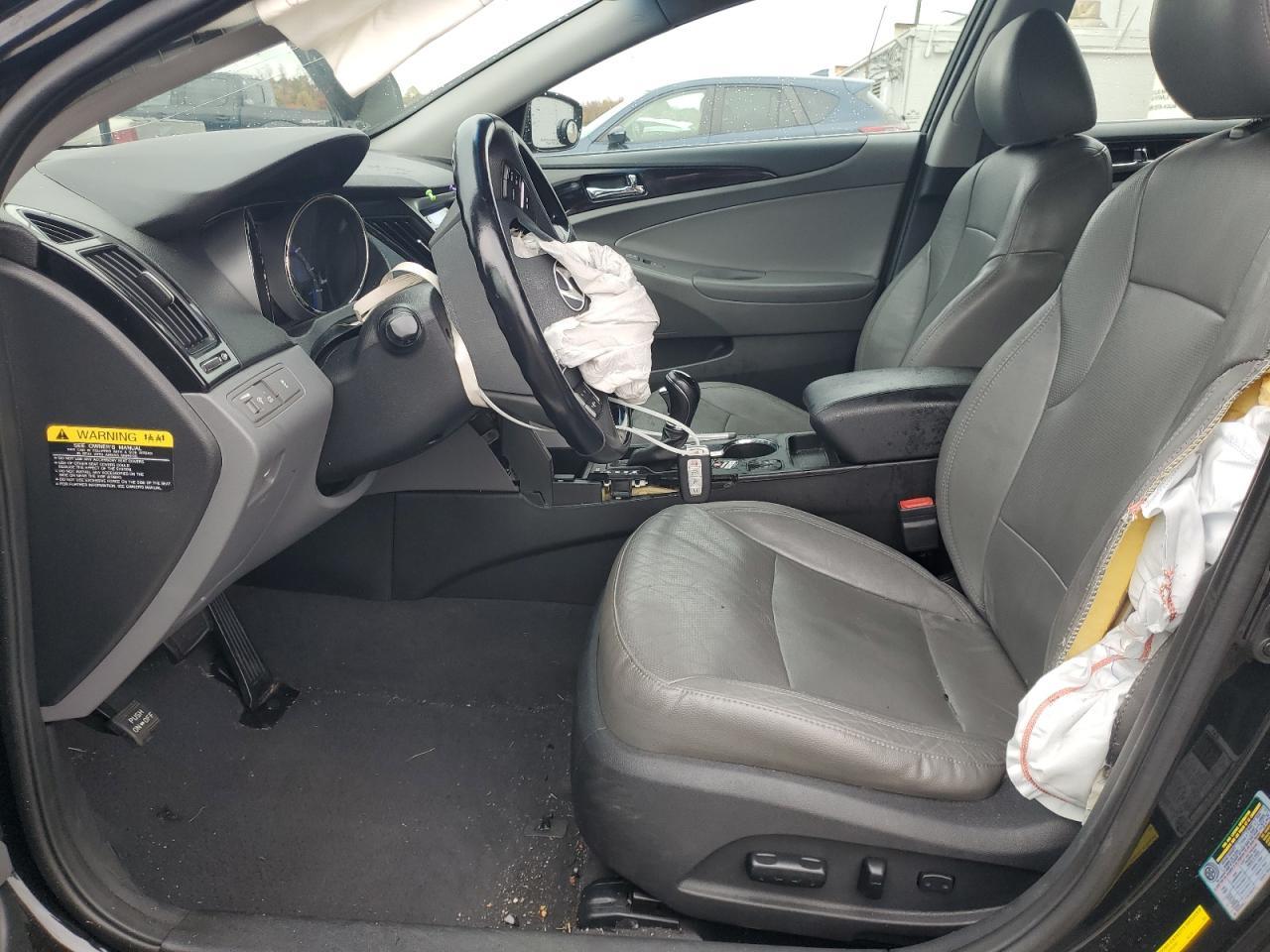 2013 HYUNDAI SONATA