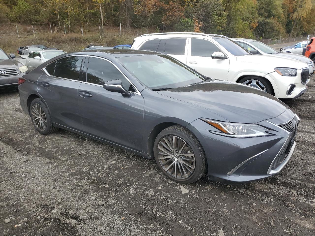2023 LEXUS ES 250