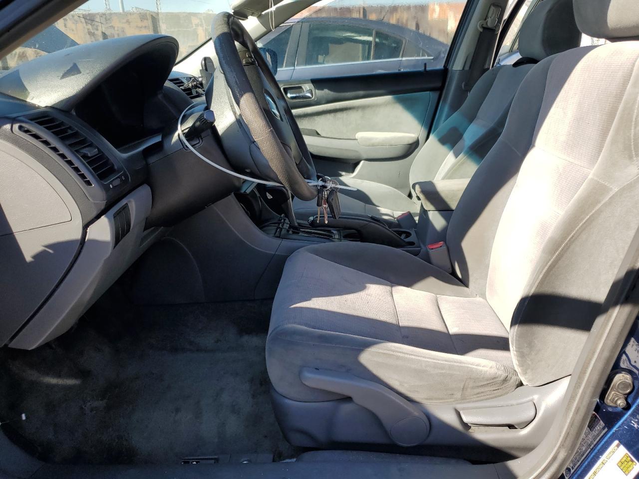 2004 HONDA ACCORD