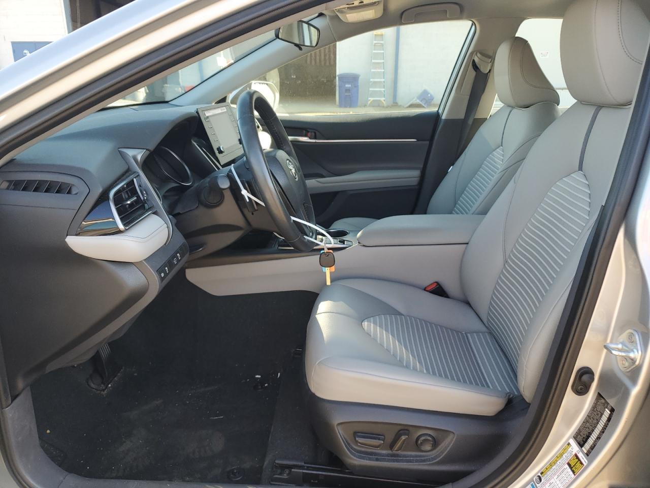 2024 TOYOTA CAMRY