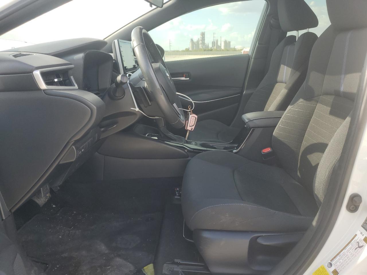 2021 TOYOTA COROLLA