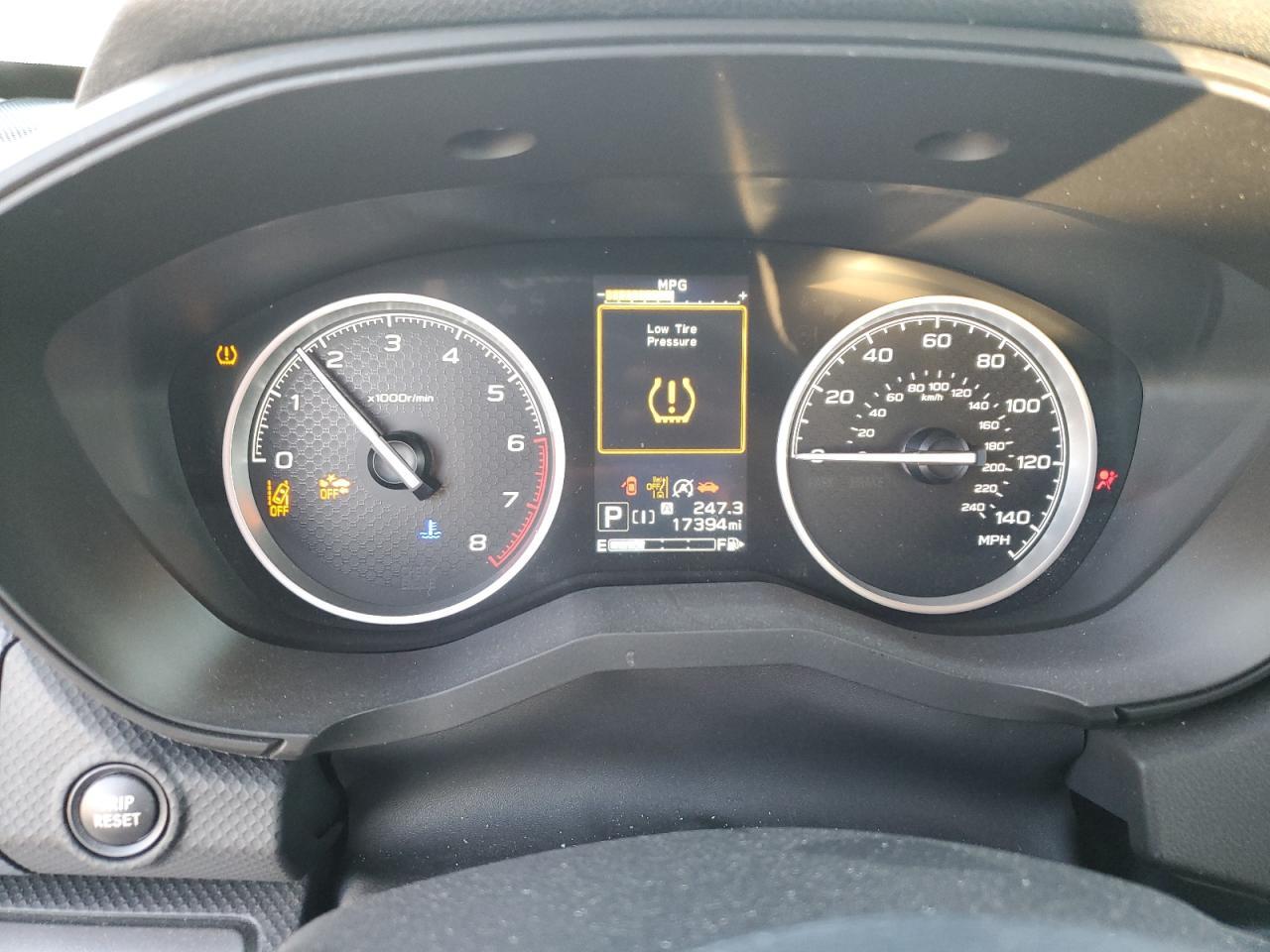 2024 SUBARU FORESTER