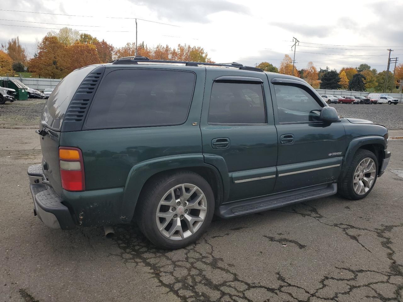 2002 CHEVROLET Tahoe