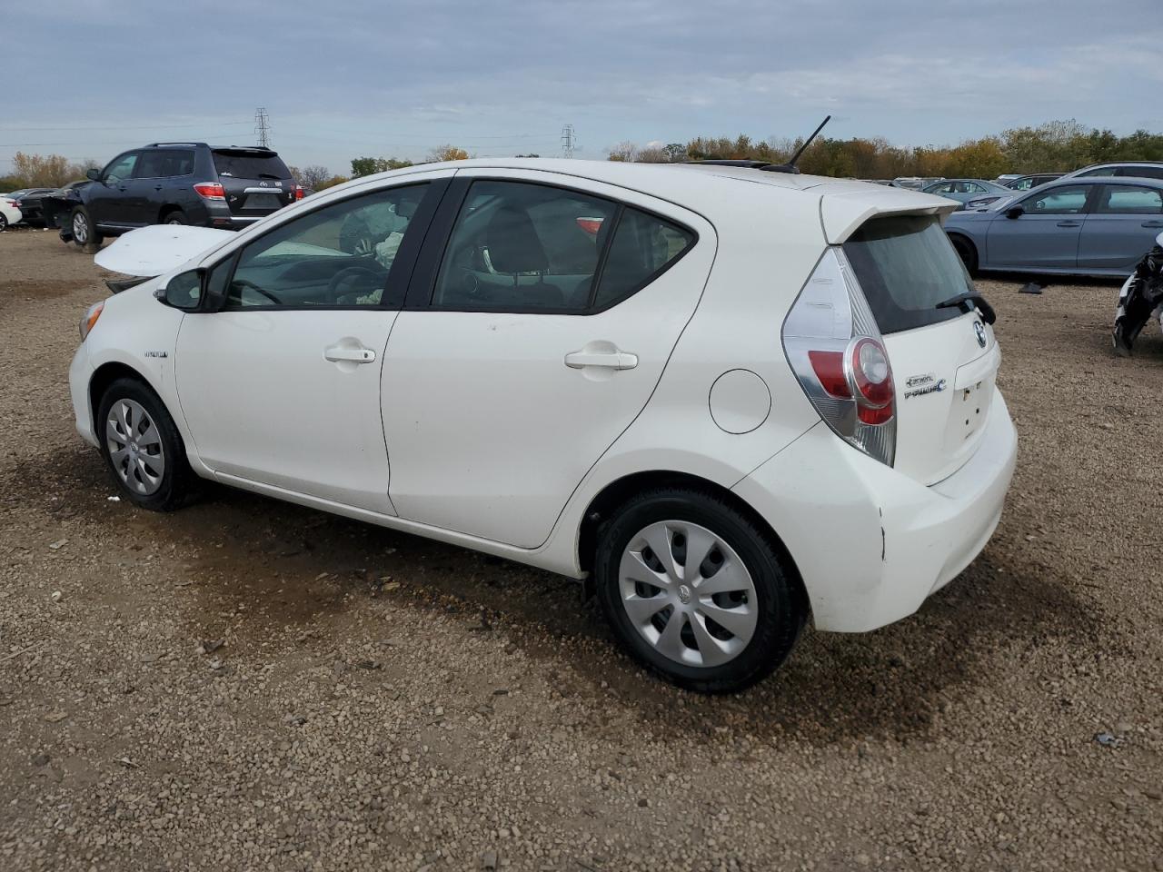 2014 TOYOTA Prius c