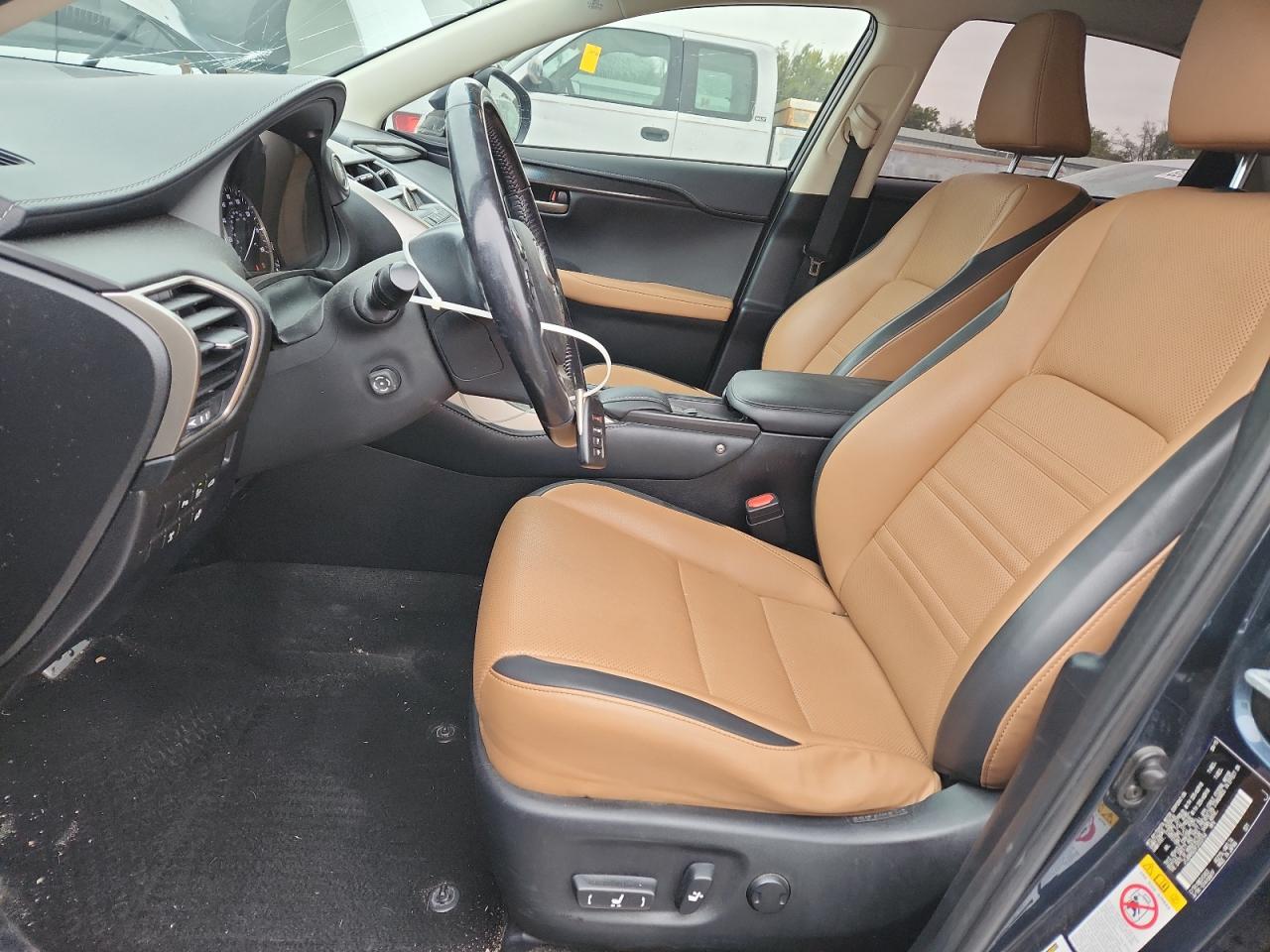 2015 LEXUS NX 200T