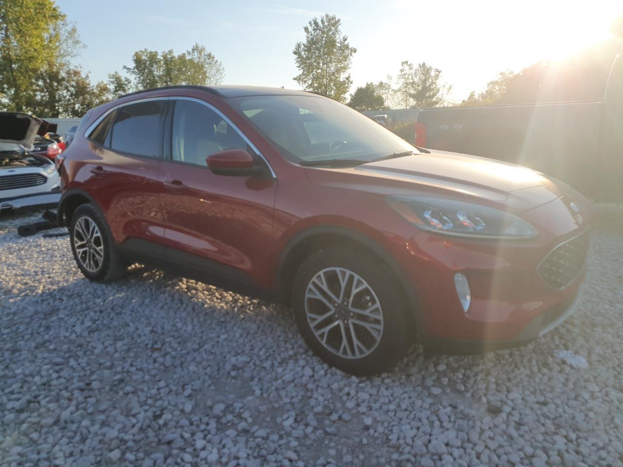 2020 FORD ESCAPE