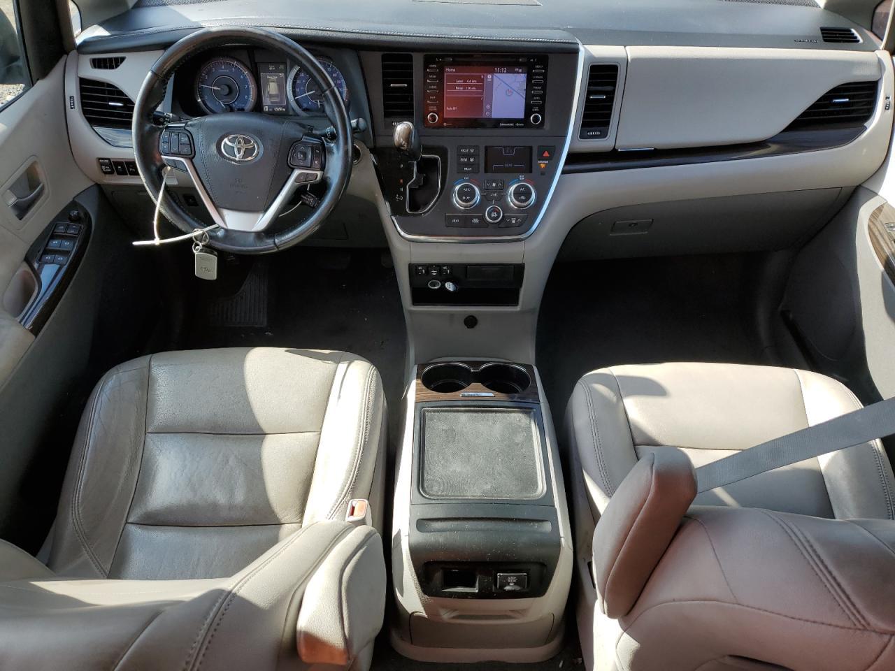 2019 TOYOTA SIENNA