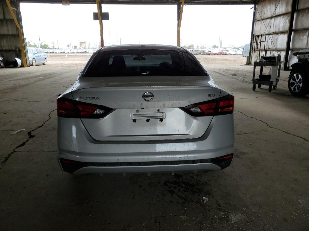 2022 NISSAN ALTIMA