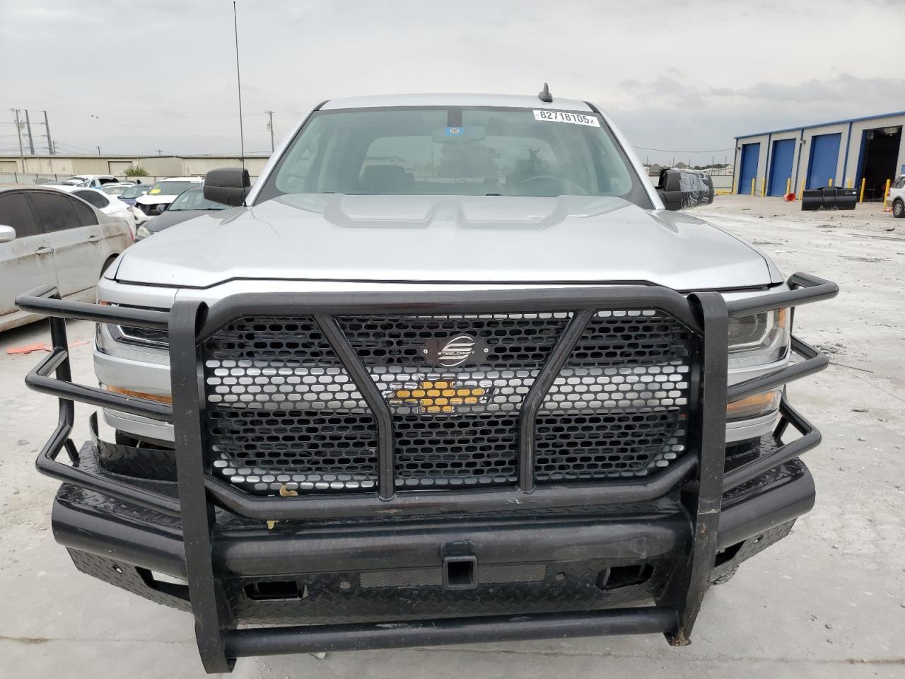 2018 CHEVROLET Silverado
