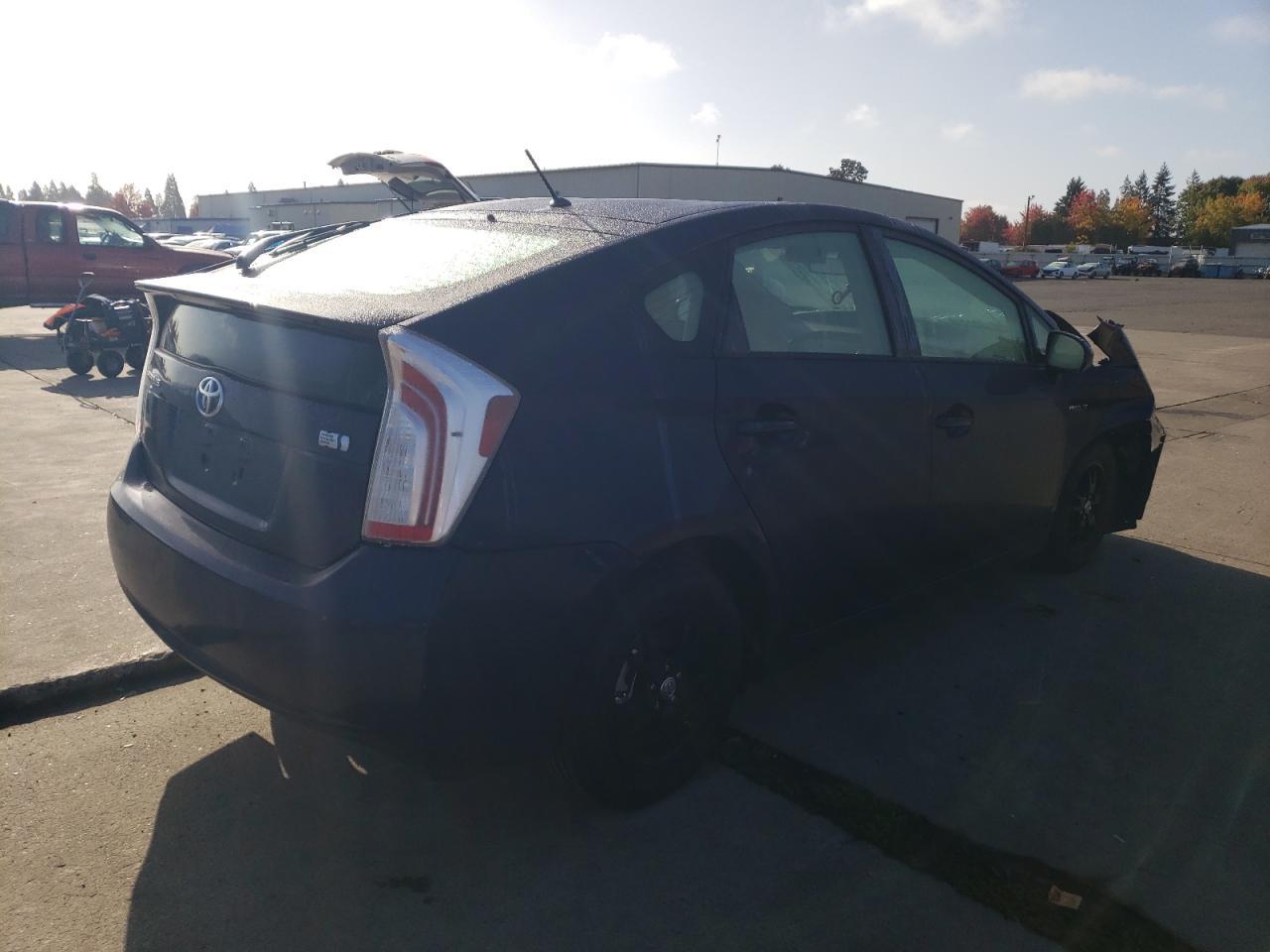2013 TOYOTA PRIUS