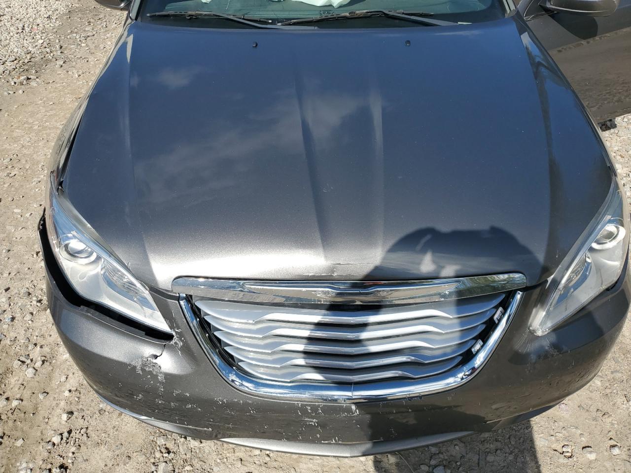 2012 CHRYSLER 200