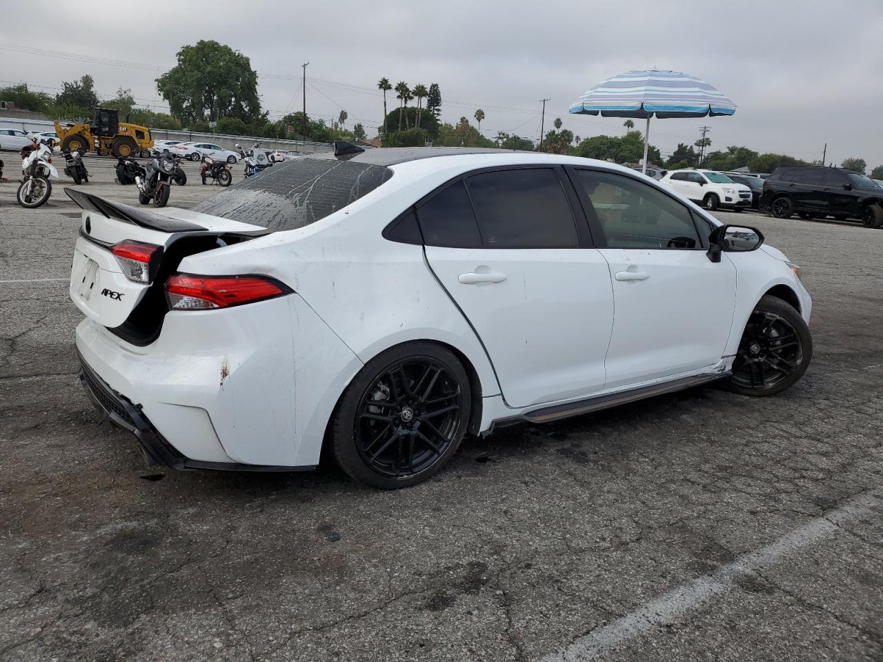 2022 TOYOTA COROLLA