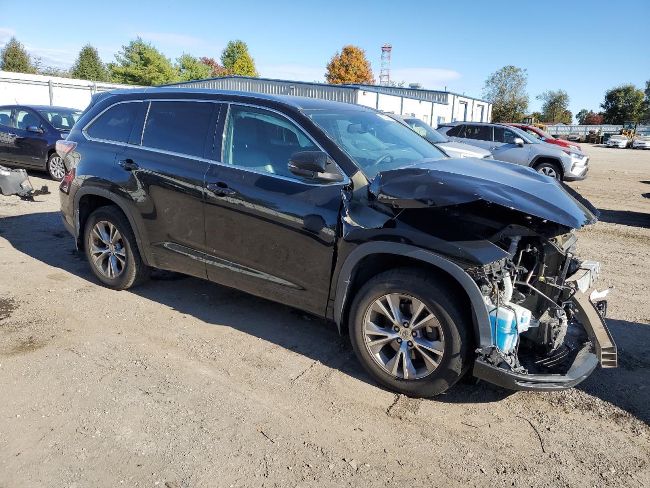 2015 TOYOTA HIGHLANDER