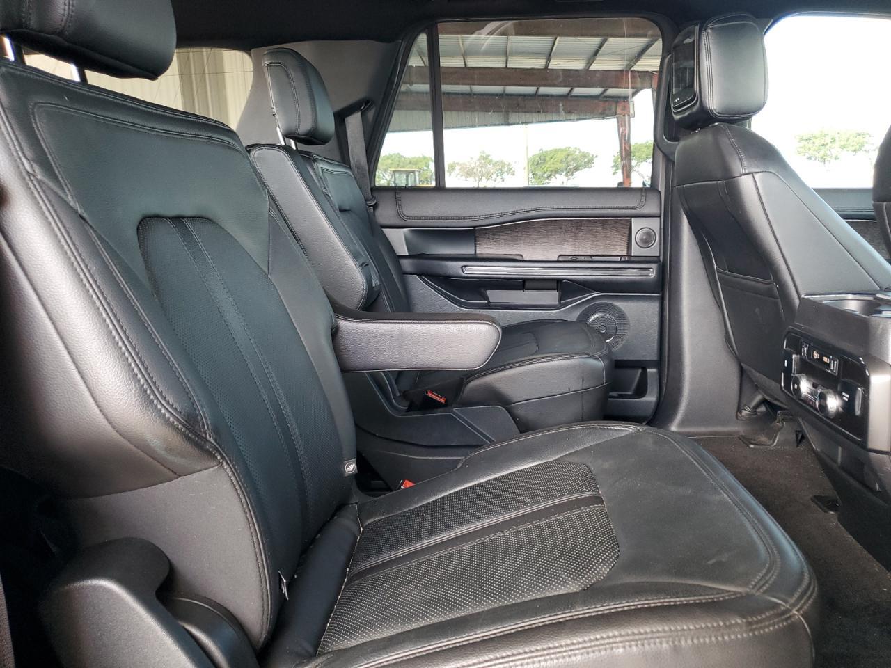 2018 FORD Expedition
