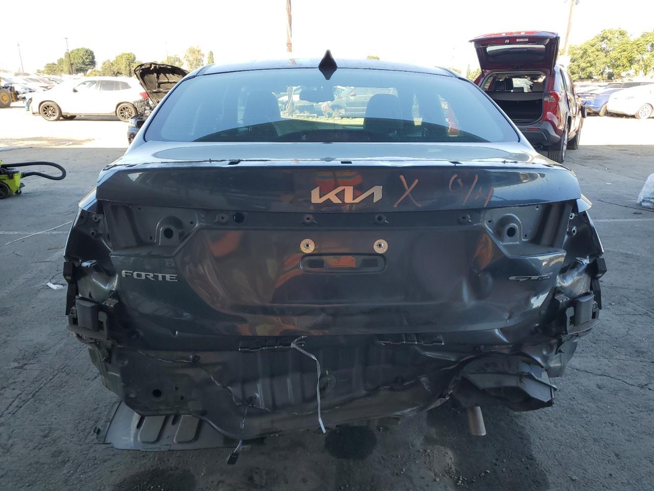 2023 KIA FORTE
