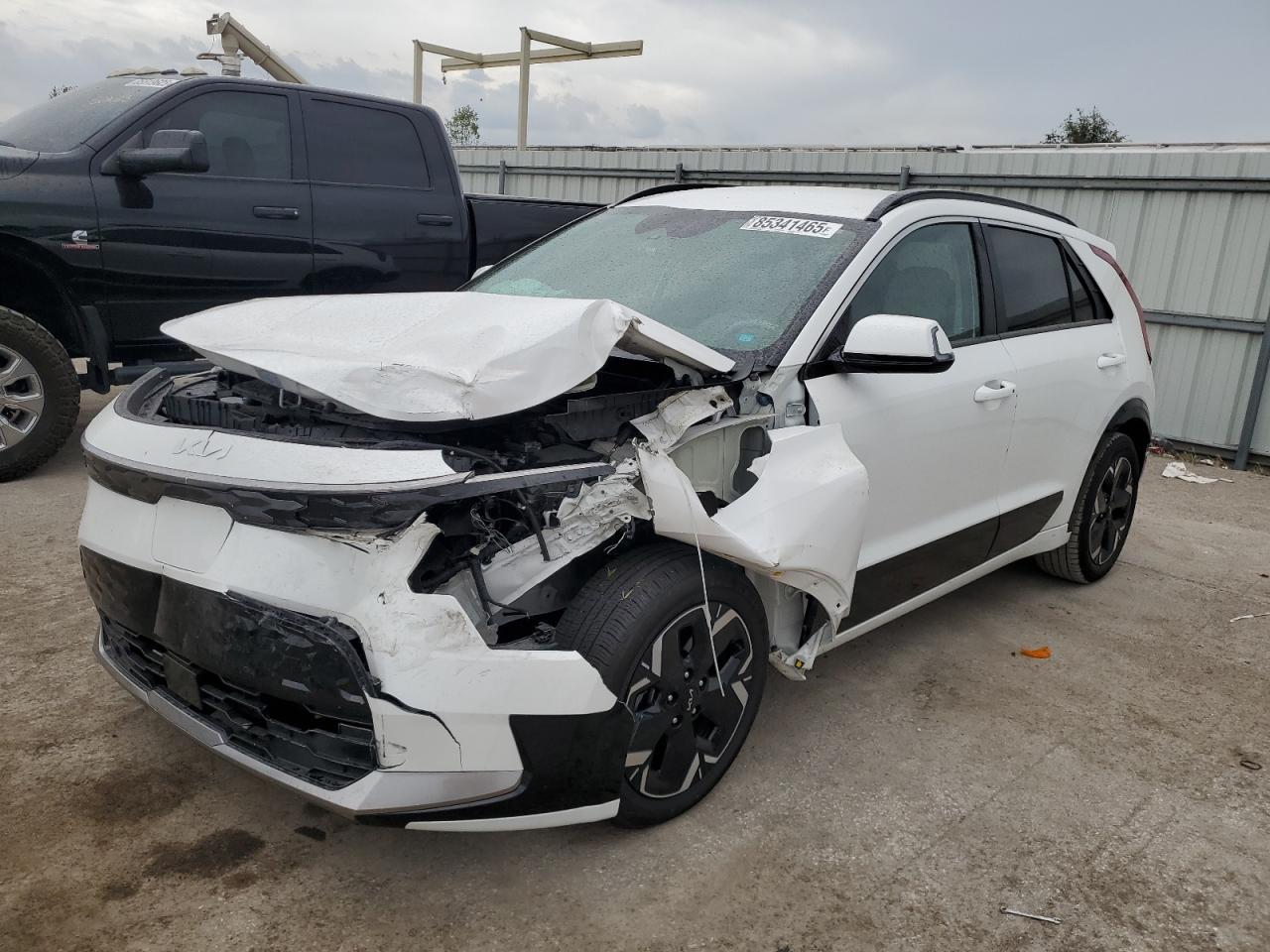 2023 KIA Niro