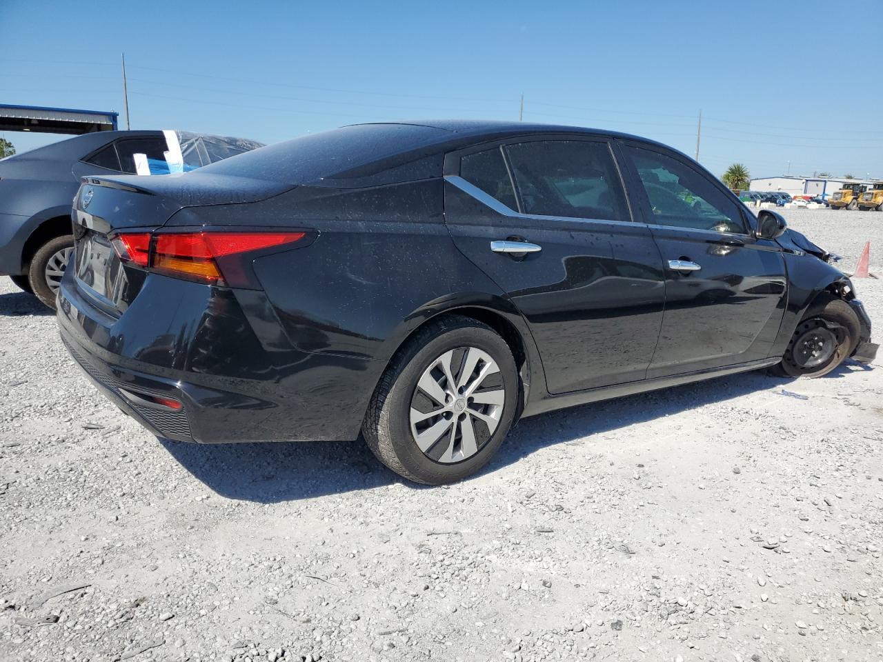 2021 NISSAN ALTIMA