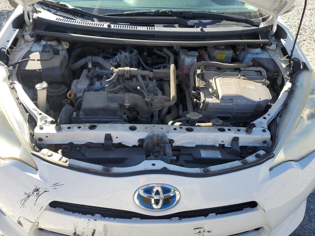 2012 TOYOTA Prius c