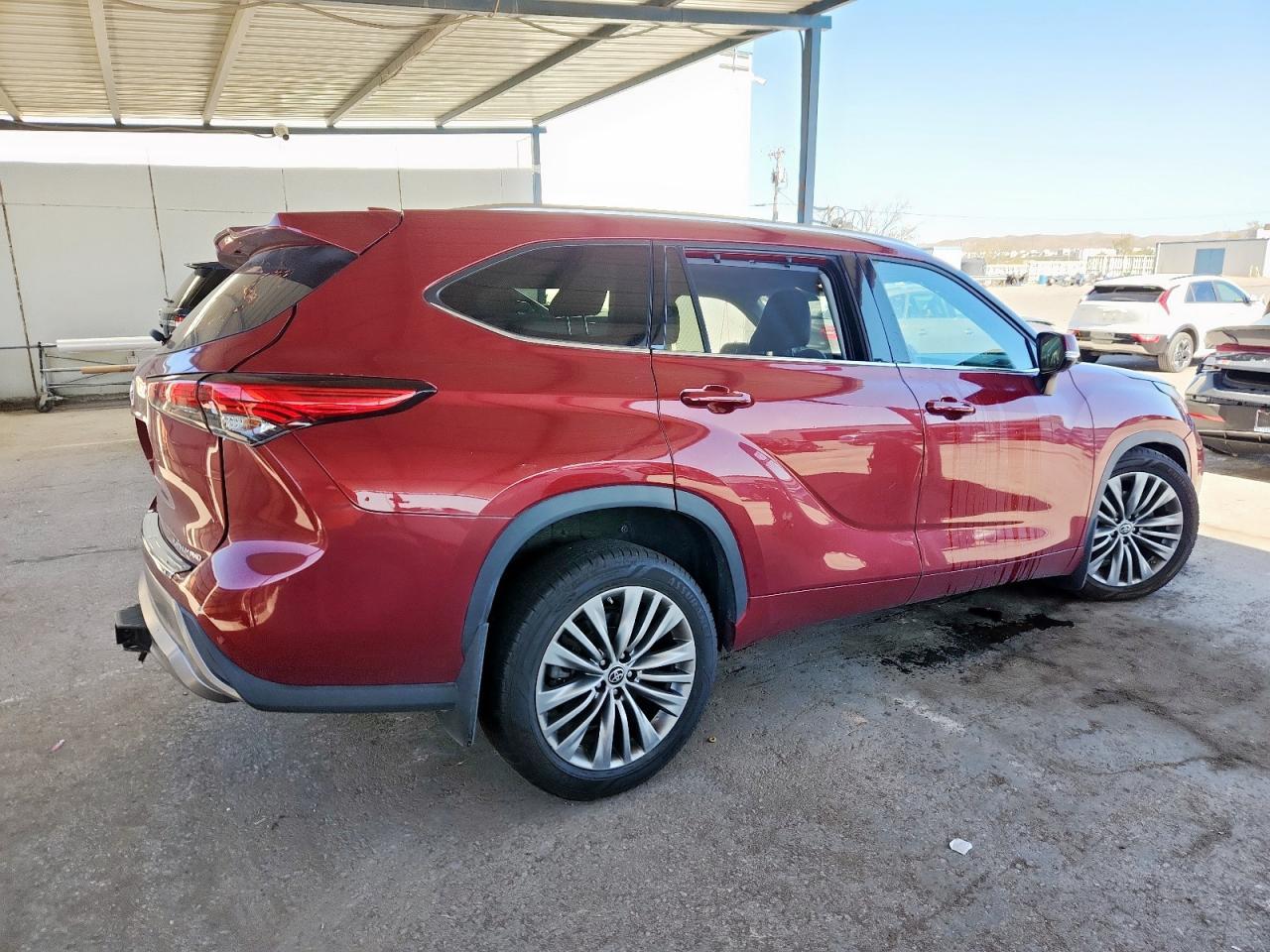 2021 TOYOTA HIGHLANDER