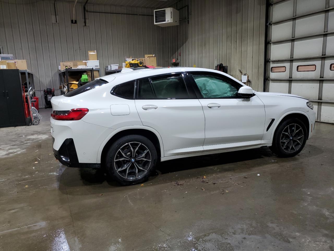2024 BMW X4