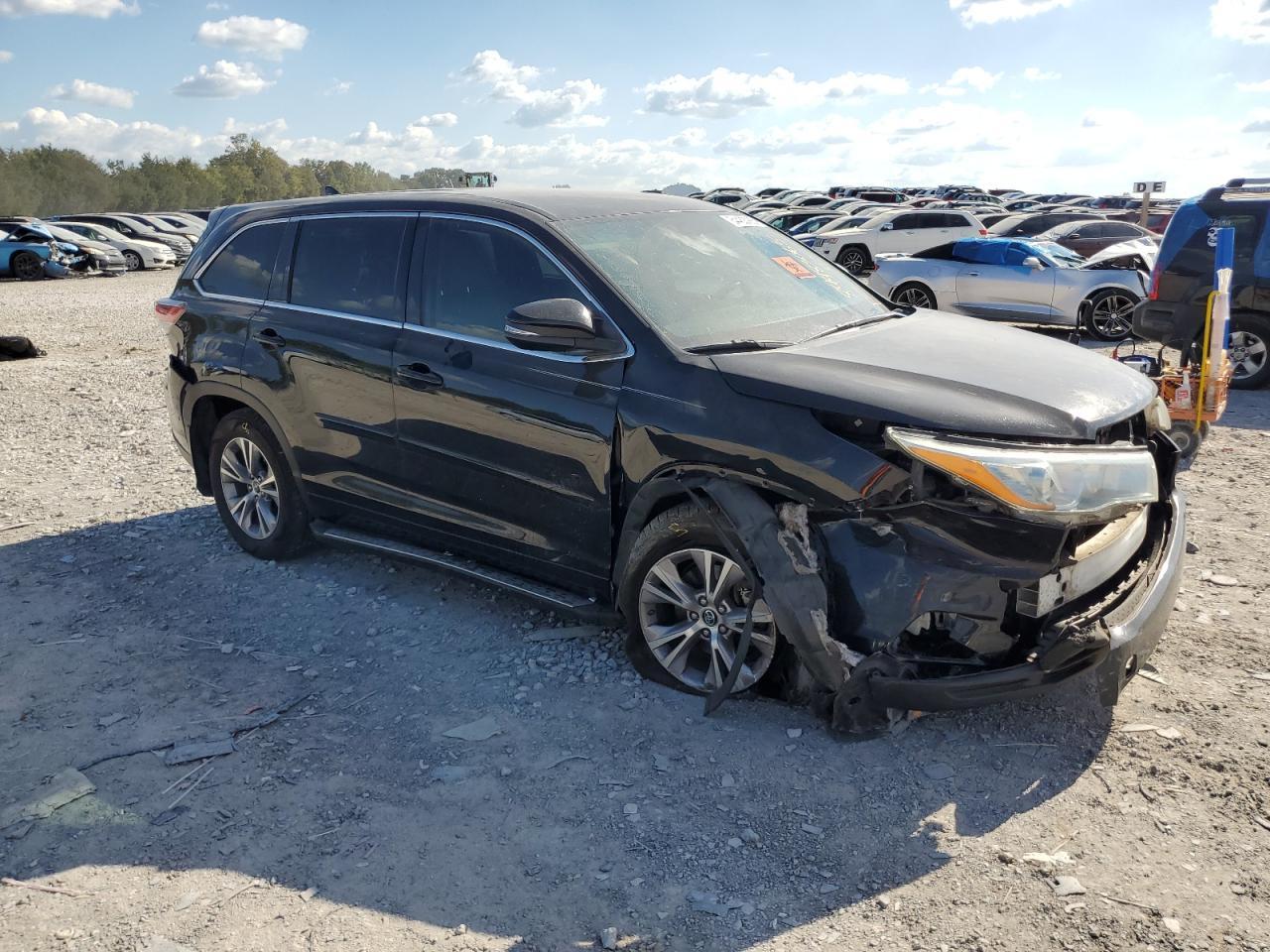 2016 TOYOTA HIGHLANDER