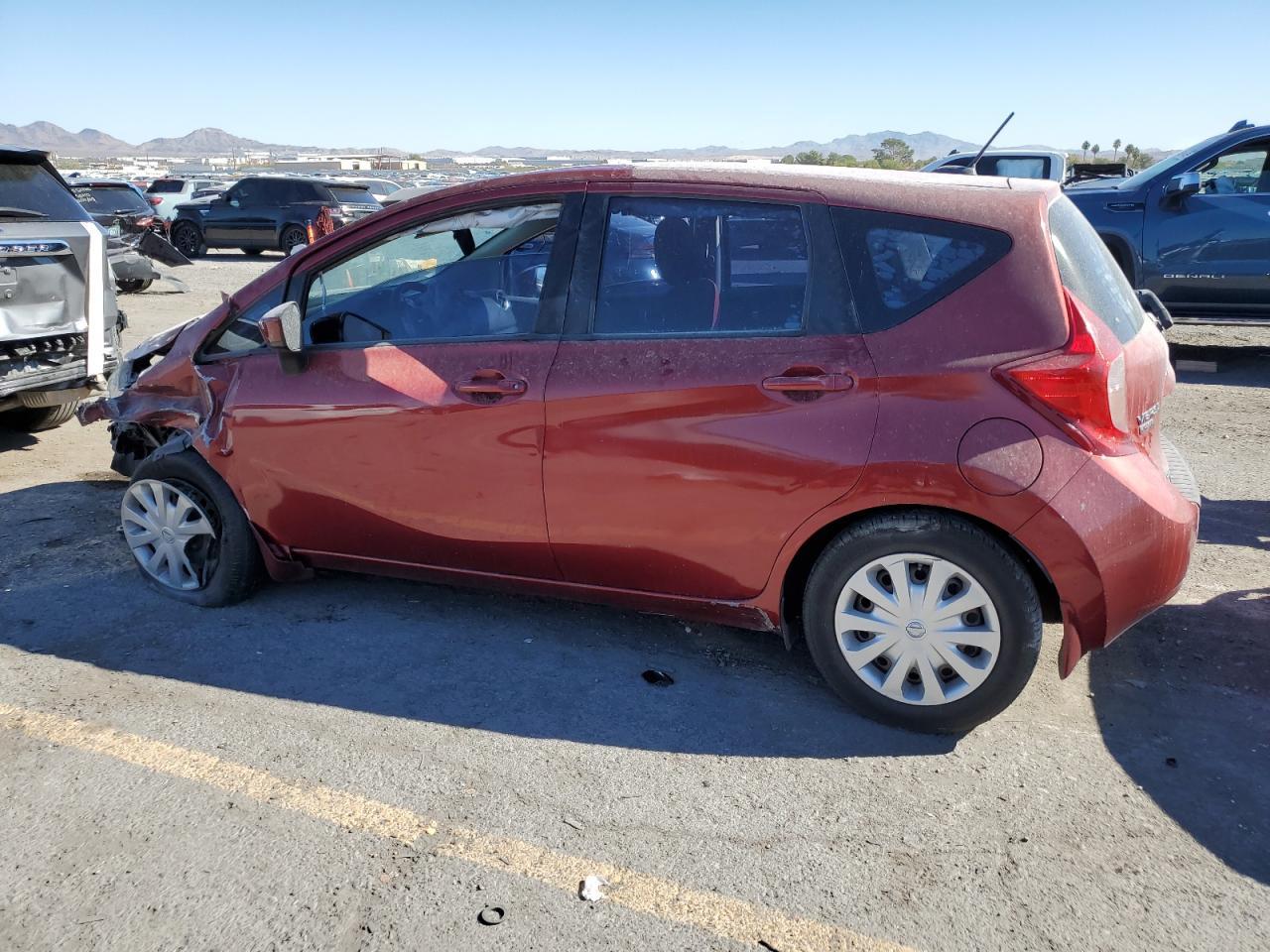 2016 NISSAN Versa Note