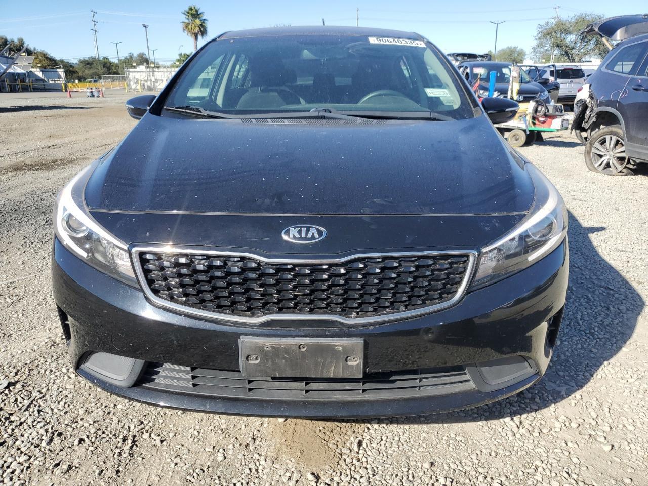 2017 KIA FORTE
