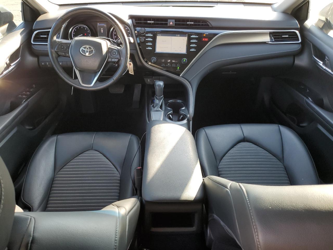 2018 TOYOTA CAMRY