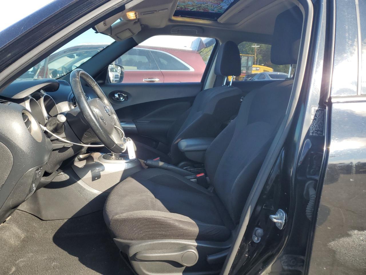 2015 NISSAN Juke