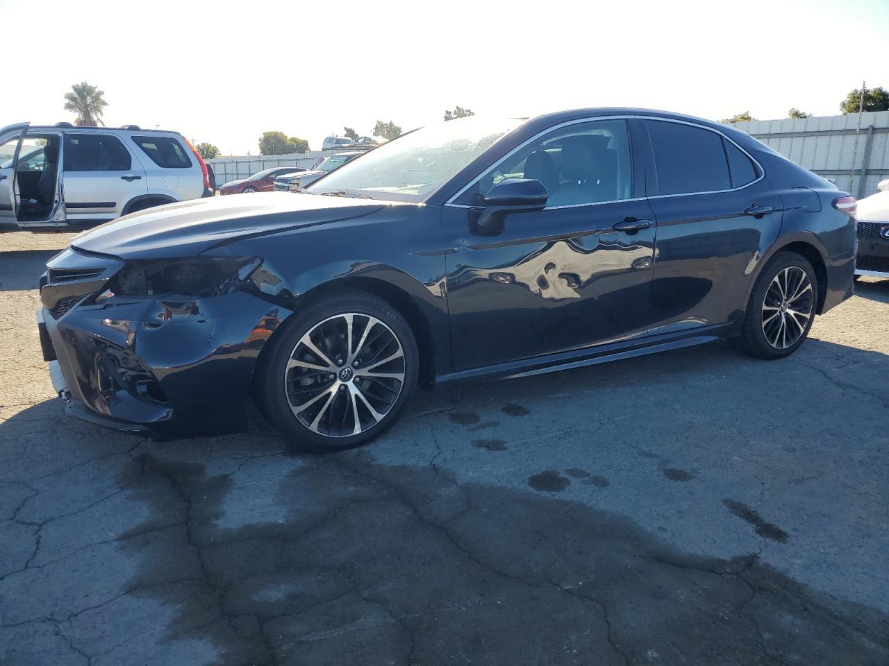 2020 TOYOTA CAMRY