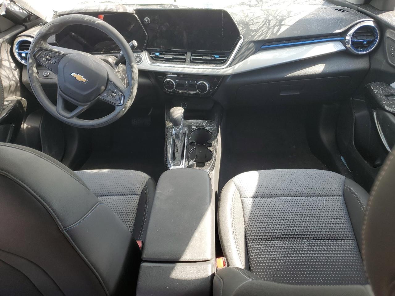 2025 CHEVROLET TRAX