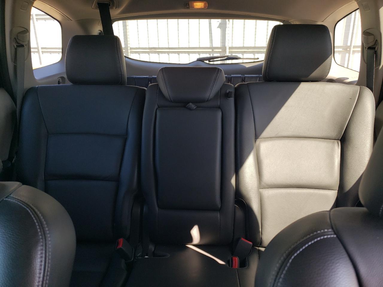 2013 SUBARU Tribeca