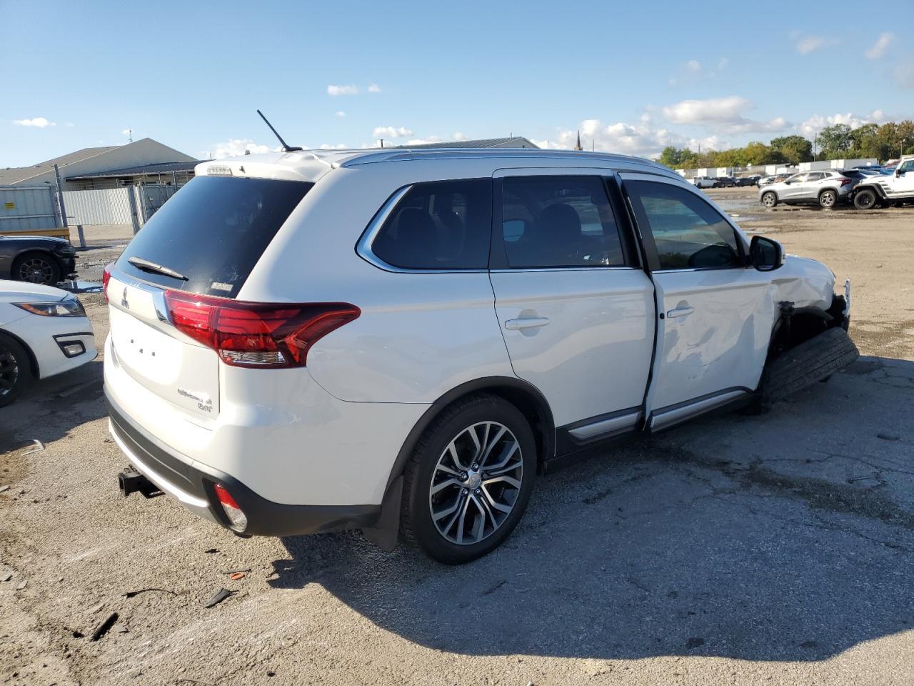 2016 MITSUBISHI outlander