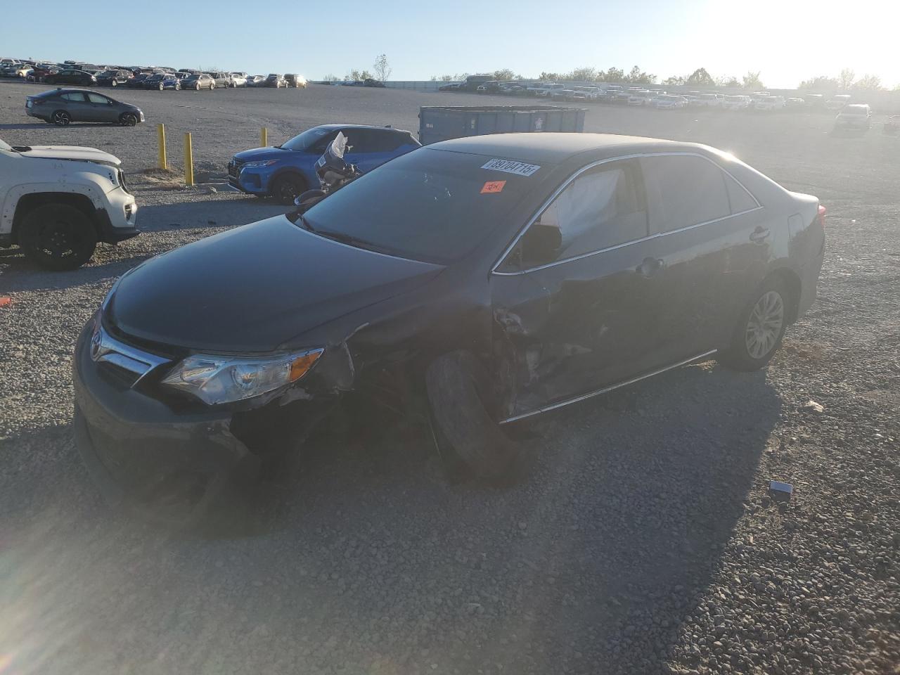 2012 TOYOTA CAMRY