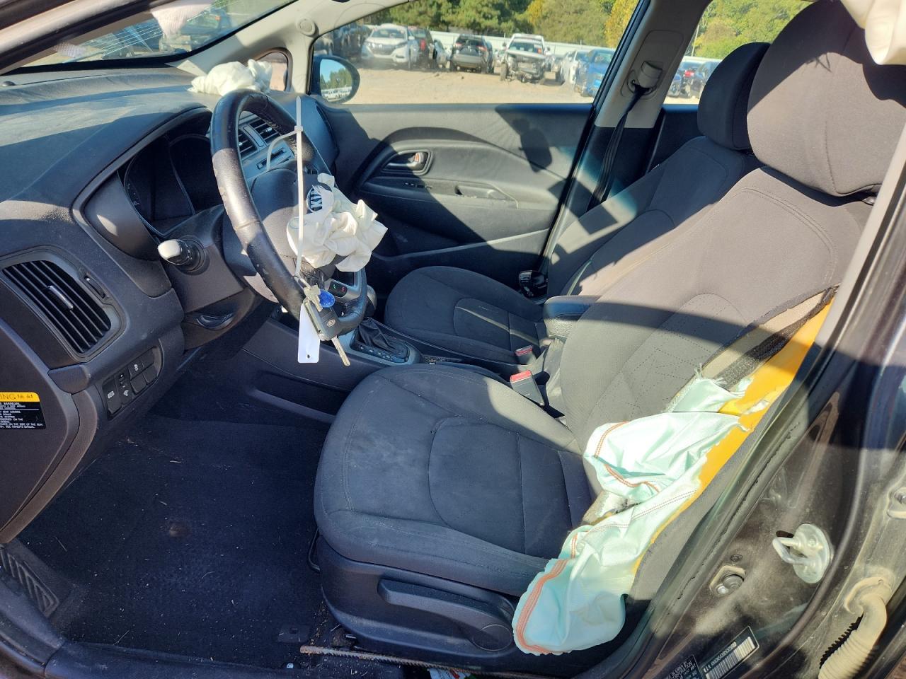 2013 KIA RIO