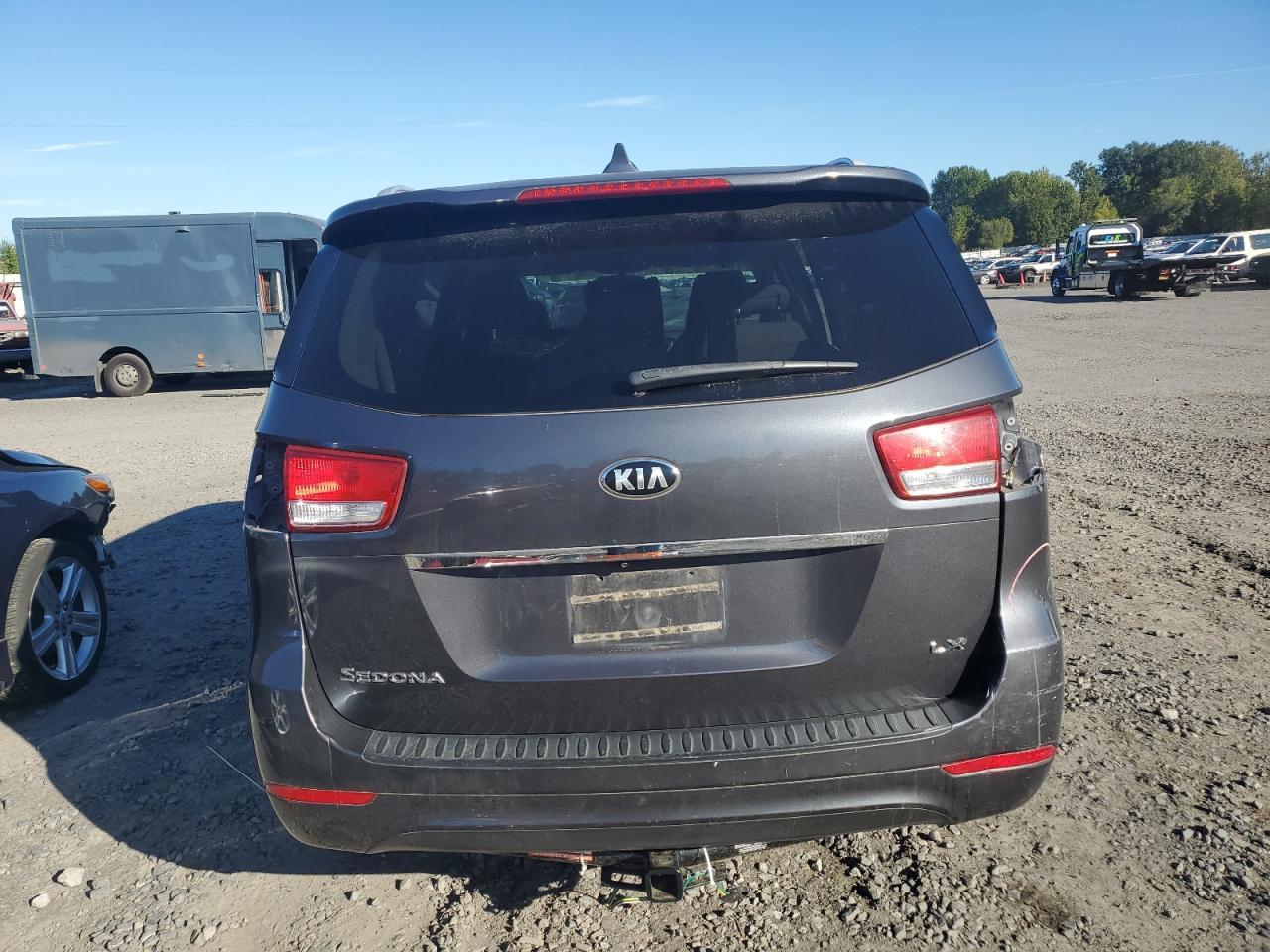 2015 KIA SEDONA