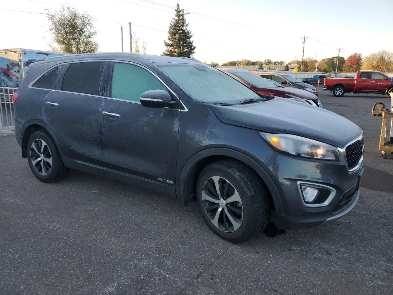 2018 KIA SORENTO